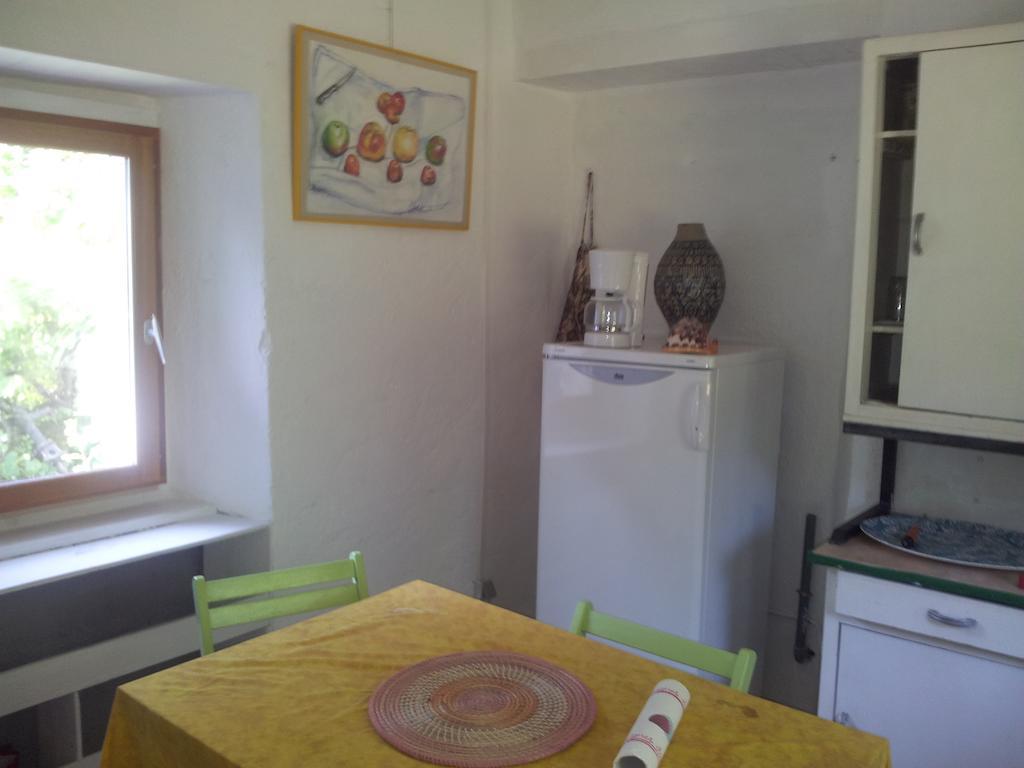 La Pyrene Maison De Vacances Ore  Quarto foto